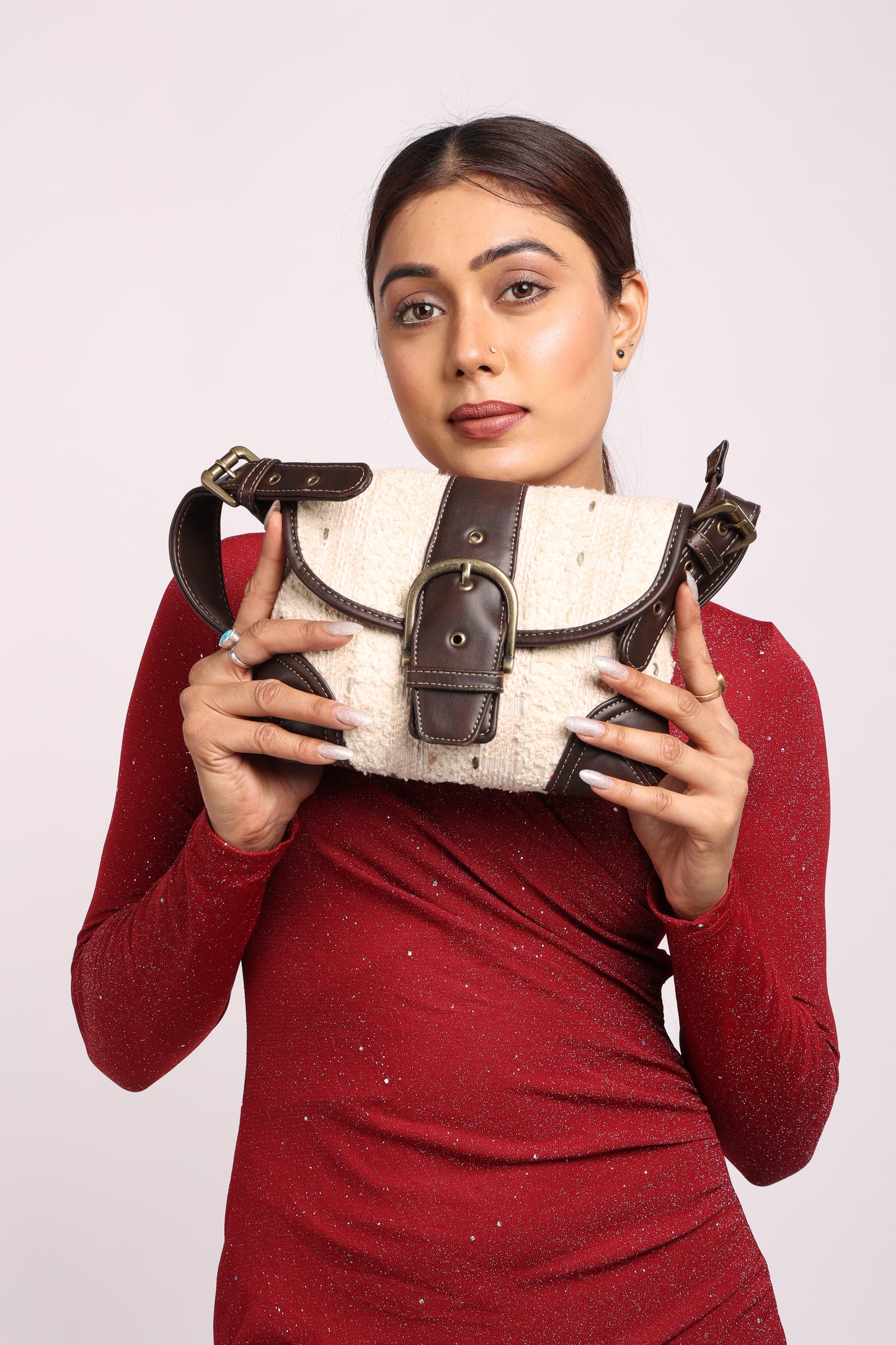 Esly's Grand Finale Vintage-Inspired Vegan Leather Shoulder Bag