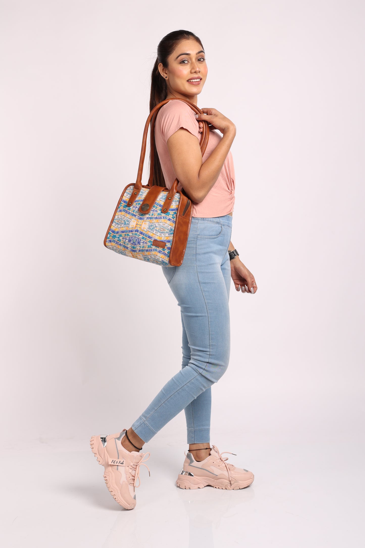 ESLY's Unique and Luxurious Ripples Print Shoulder Bag