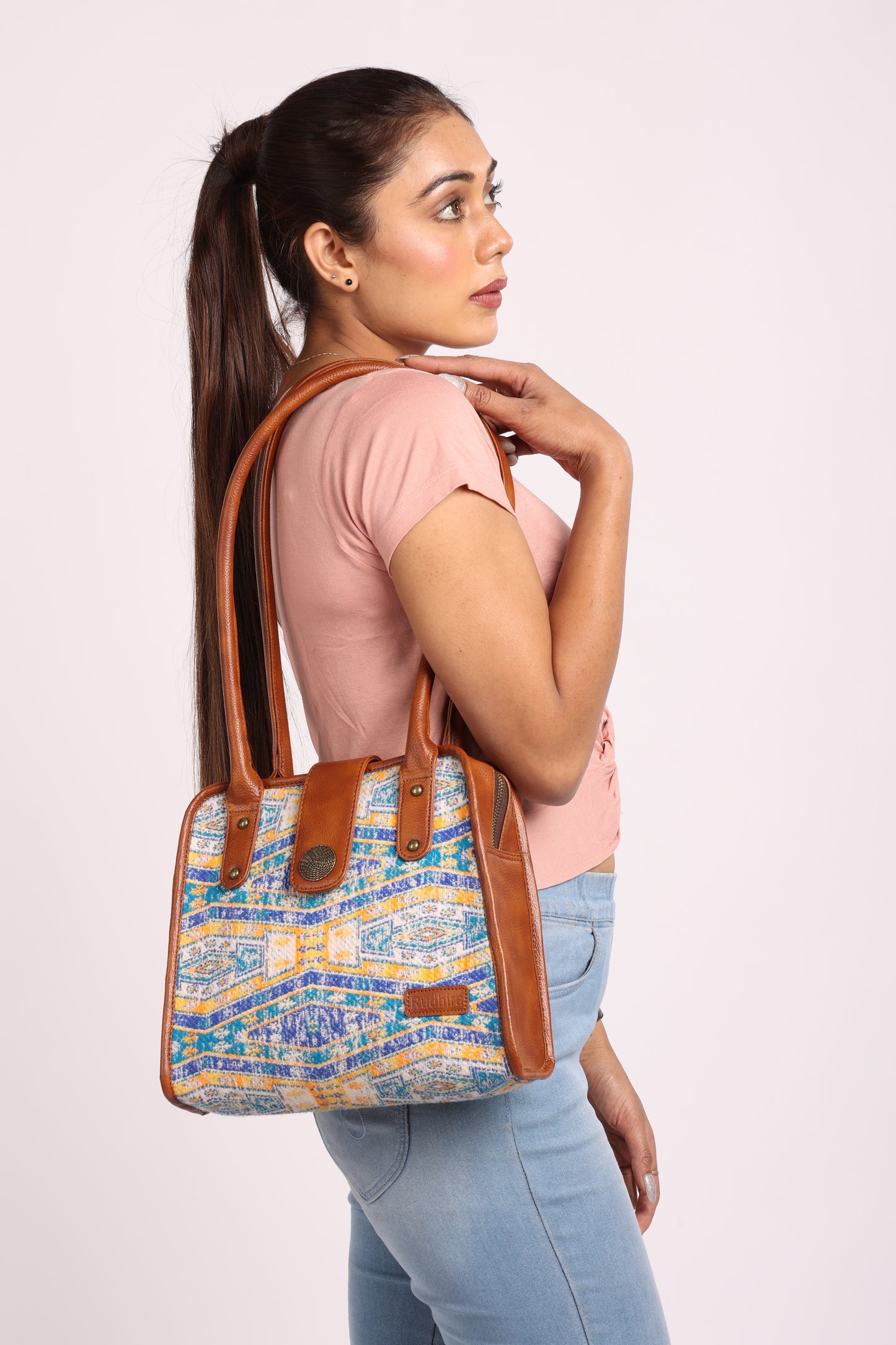 ESLY's Unique and Luxurious Ripples Print Shoulder Bag