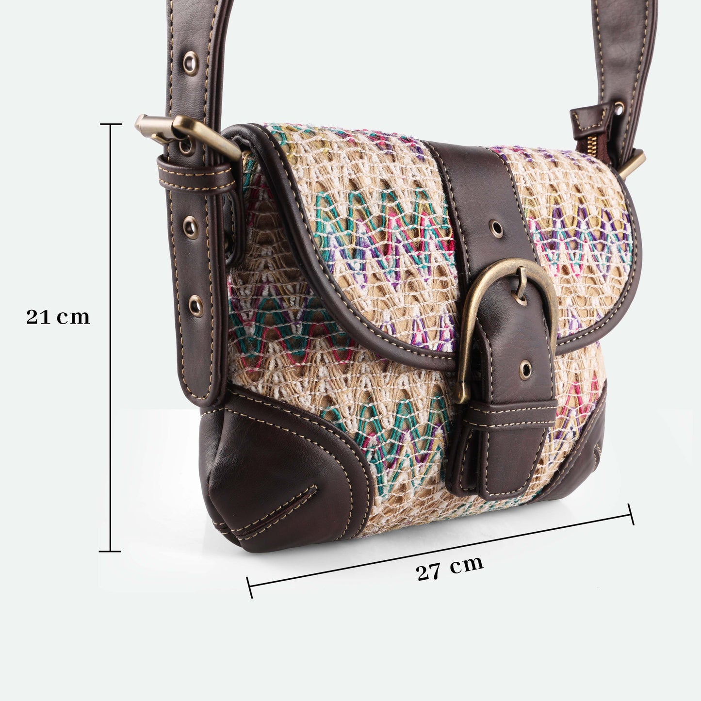 Esly's Vintage-Inspired Chevron Print Shoulder Bag