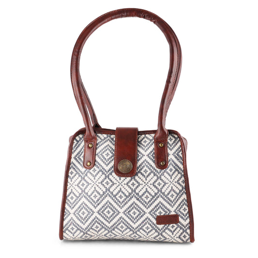 ESLY's Unique and Luxurious Diamond Boxes Print Shoulder Bag